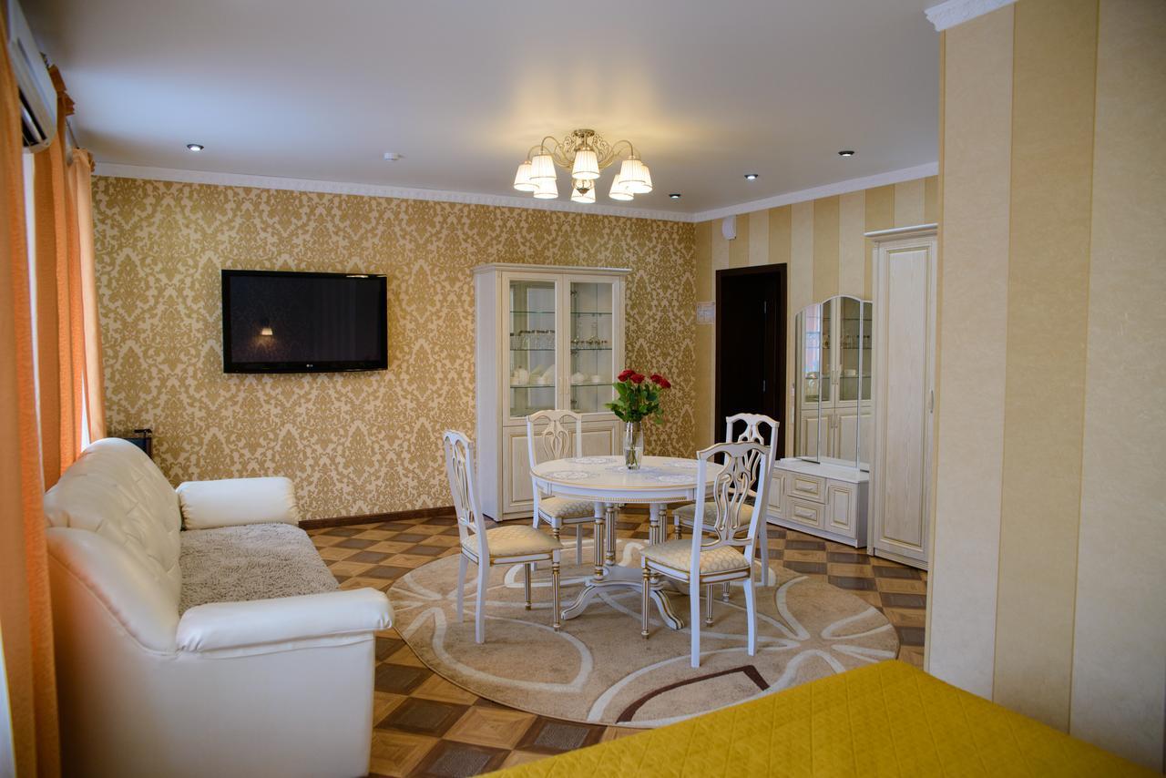Hotel Hizhina Petropavlovsk Exterior foto